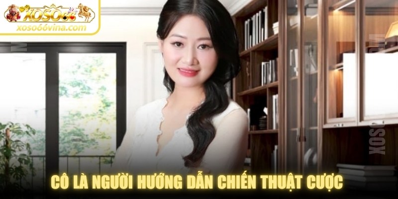 Cô là người định hướng nội dung và hướng dẫn trải nghiệm cho nhiều nền tảng số